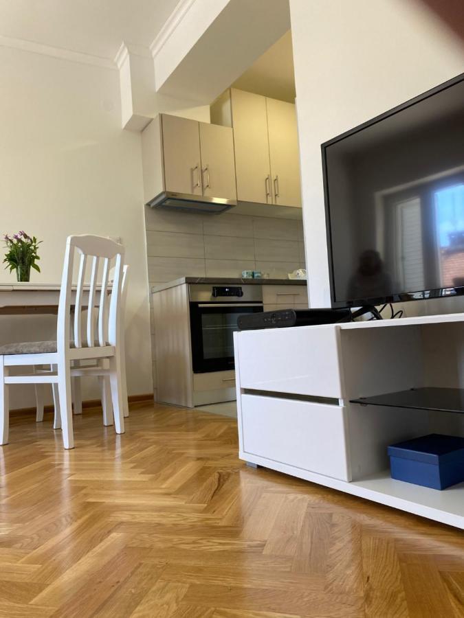 Napjacu With Own Parking And Garden Daire Herceg Novi Dış mekan fotoğraf