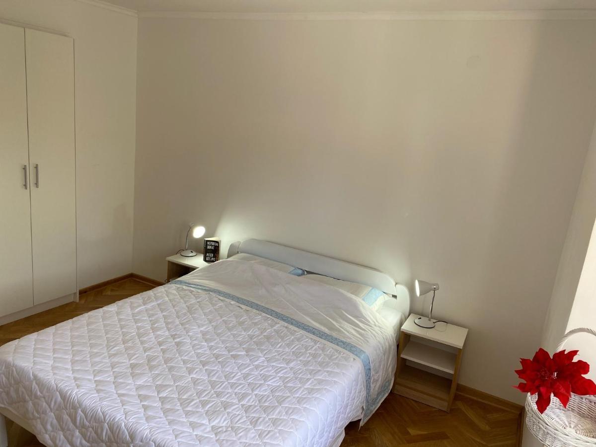 Napjacu With Own Parking And Garden Daire Herceg Novi Dış mekan fotoğraf